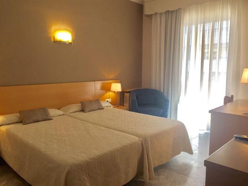 Hotel Restaurant Llansola Sant Carlos de la Ràpita المظهر الخارجي الصورة