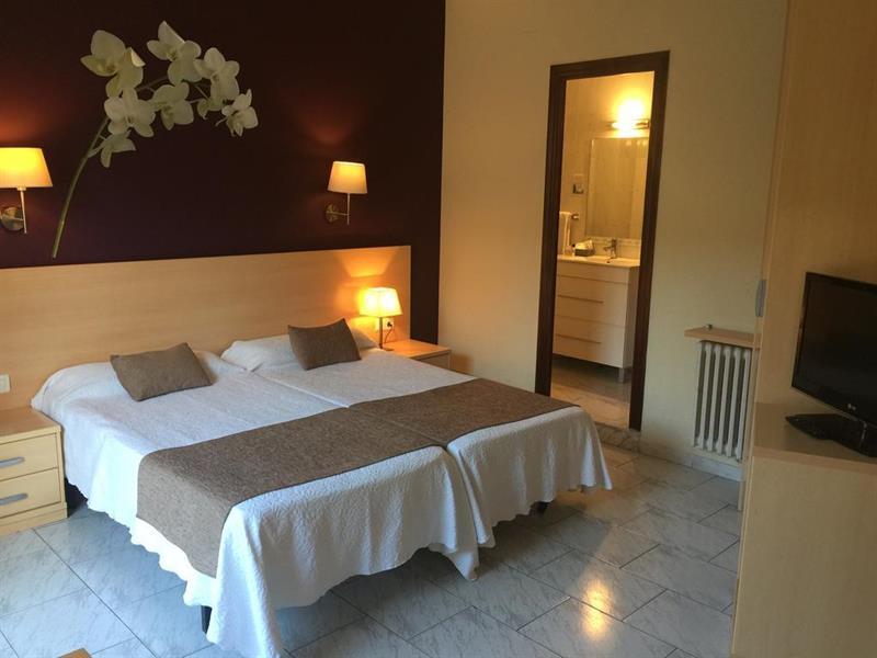 Hotel Restaurant Llansola Sant Carlos de la Ràpita المظهر الخارجي الصورة
